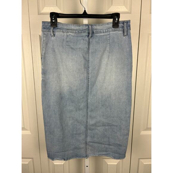 C Est 1946 Womens Light Wash Button Front Denim Jean Skirt Knee Length Size 12 - Picture 4 of 6